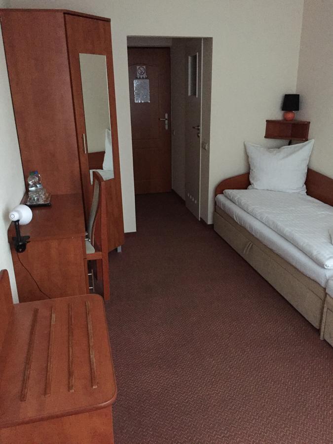 Hotel Żagiel Niewiesze Buitenkant foto